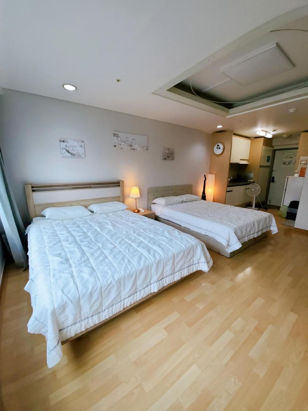 홍대 레지던스2 - 홍대 입구역 1번출구 1분거리 서울특별시 외부 사진